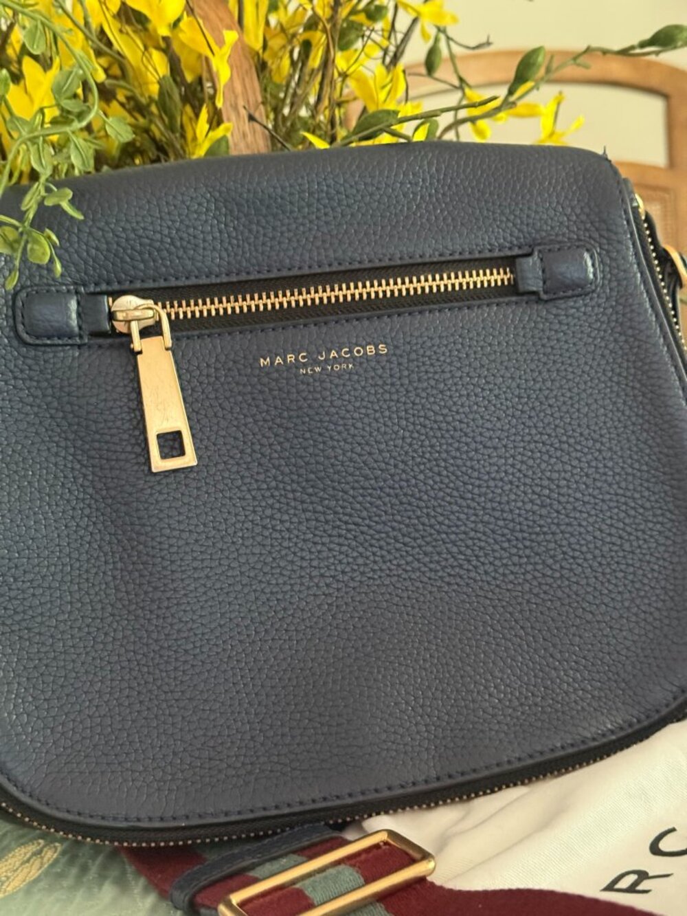 Marc Jacobs Navy Leather Crossbody with Burgundy & Light Blue Stripe Strap. - Picture 3 of 8